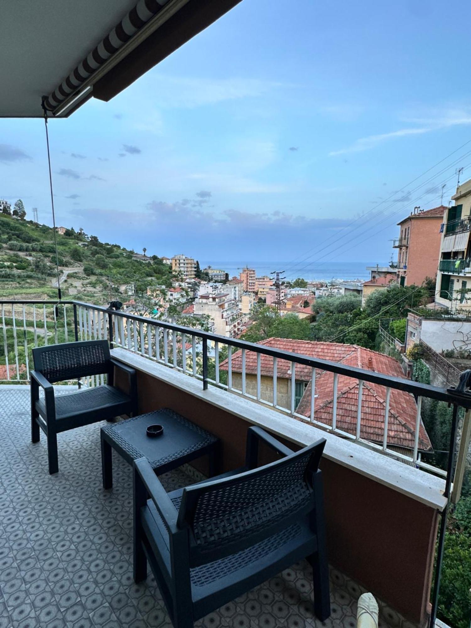 Appartamento Vista Mare, San Remo Exterior foto